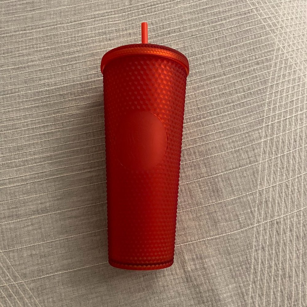 ❤️NWT❤️ 2021 Starbucks Red Matte Studded Tumbler